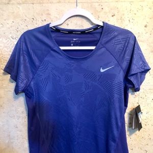 Nike dryfit running shirt